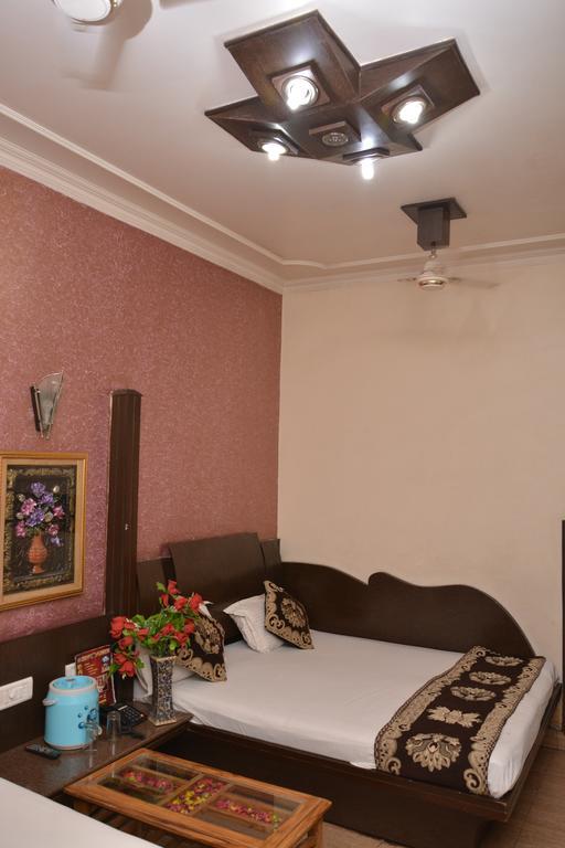 Hotel Yatri International Neu-Delhi Exterior foto